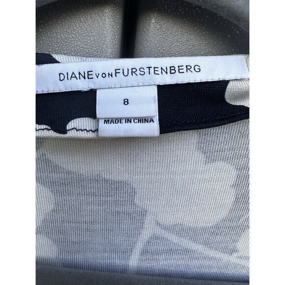 DVF Diane von Furstenberg AMELIA Floral Stripe Wrap Dress Sz 8 FLAWS Preppy Silk - Picture 7 of 14